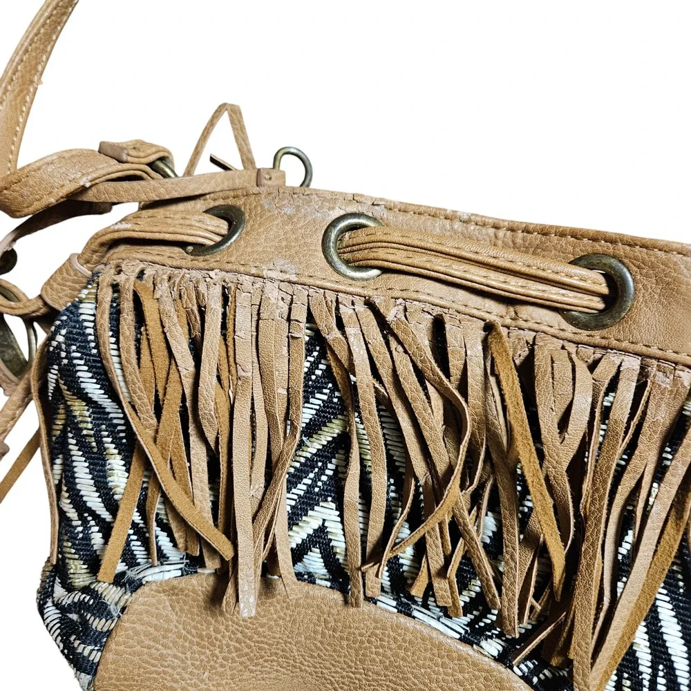 Carlos Santana Fringe Bucket Crossbody‎ Bag Metal Logo Boho Festival Hippie